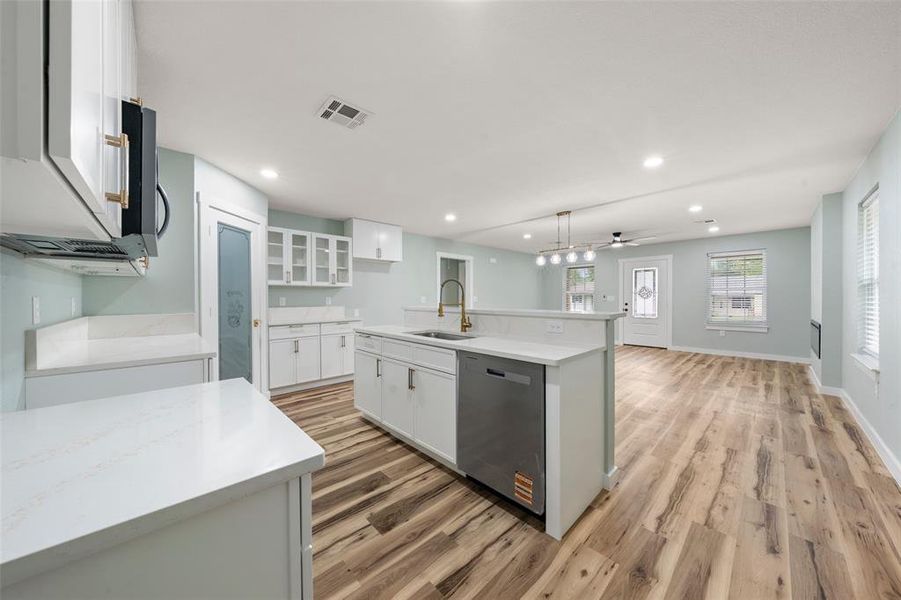 Furnished interior view inside a new home in , Waco (Image 8).