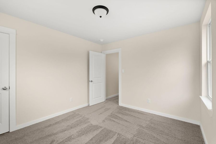 Spacious, unfurnished interior of a new home in Santa Fe, Cleveland (Image 19). Spacious, unfurnished interior of a new home in Santa Fe, Cleveland (Image 19).