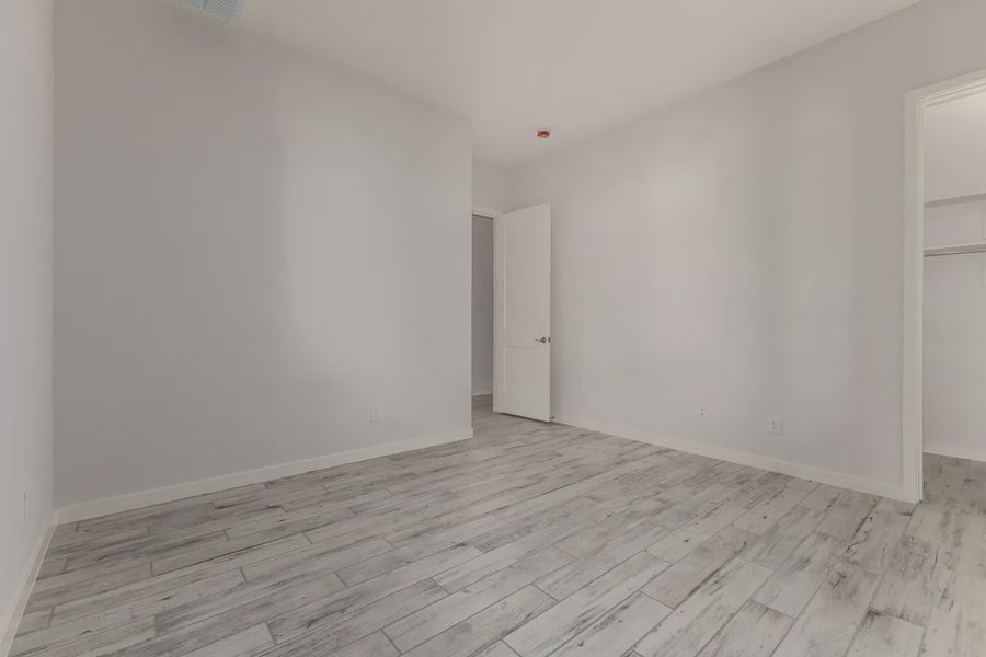 Spacious, unfurnished interior of a new home in Valencia at Granite Vista, Waddell (Image 20).