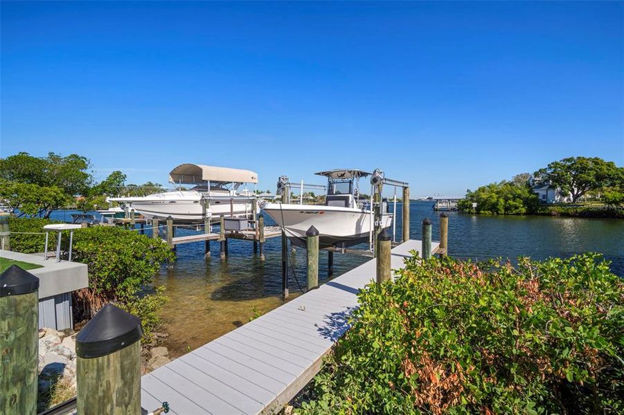 Community amenities in , Apollo Beach (Image 53).