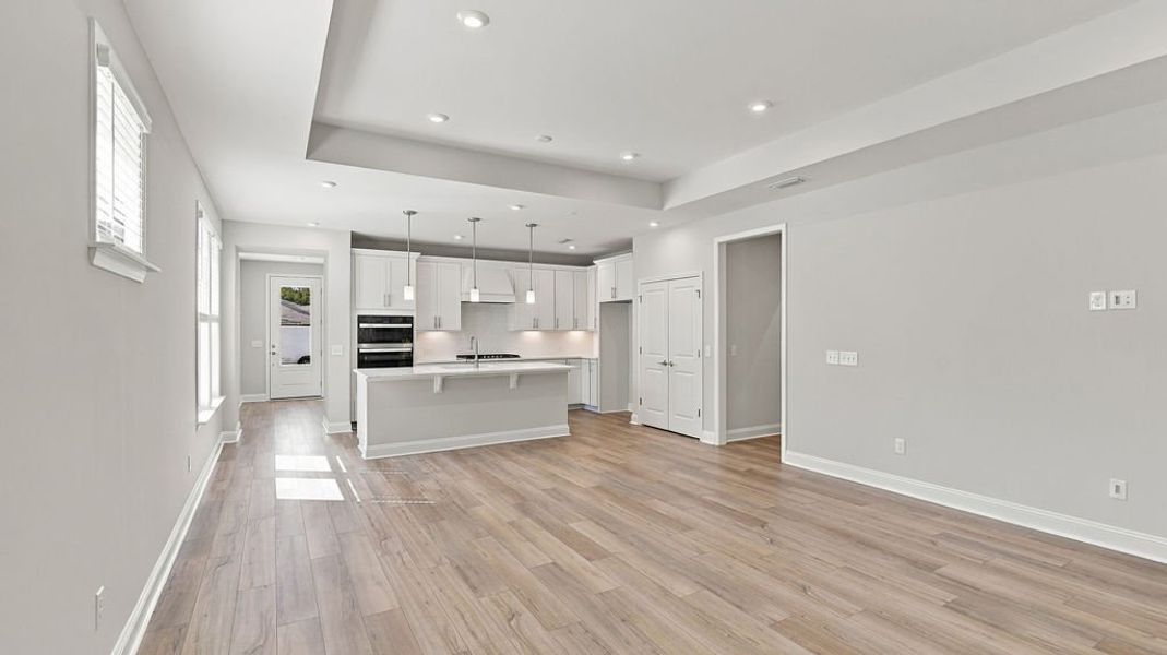 Spacious, unfurnished interior of a new home in Sun City Hilton Head, Bluffton (Image 30).