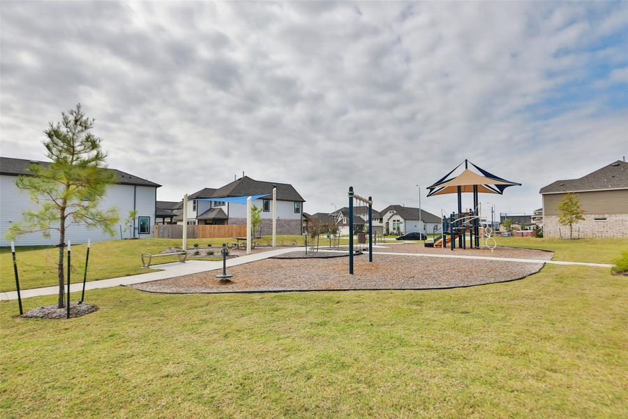 Community amenities in Beamer Villas, Friendswood (Image 29).