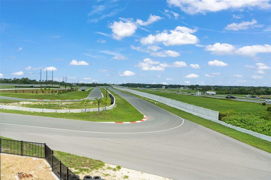 Community amenities in , Auburndale (Image 41). Community amenities in , Auburndale (Image 41).