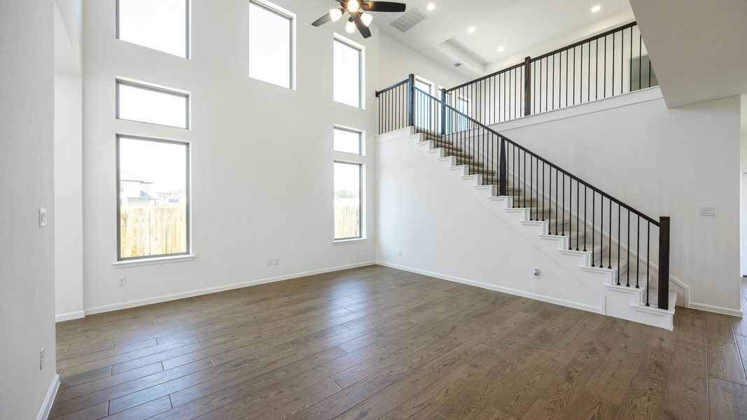 Spacious, unfurnished interior of a new home in Santa Rita Ranch - Tierra Rosa, Liberty Hill (Image 10).