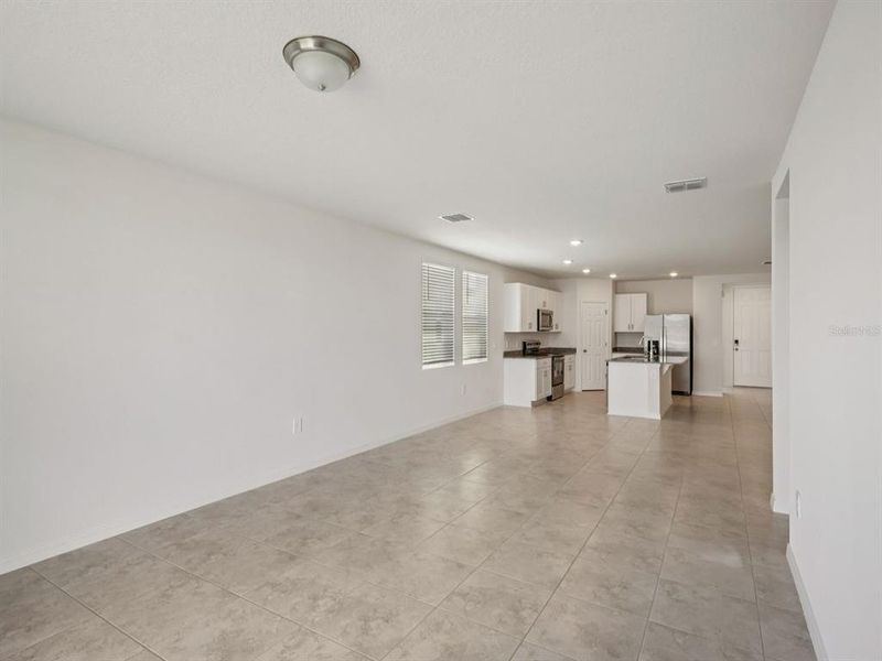 Spacious, unfurnished interior of a new home in , Winter Haven (Image 9). Spacious, unfurnished interior of a new home in , Winter Haven (Image 9).