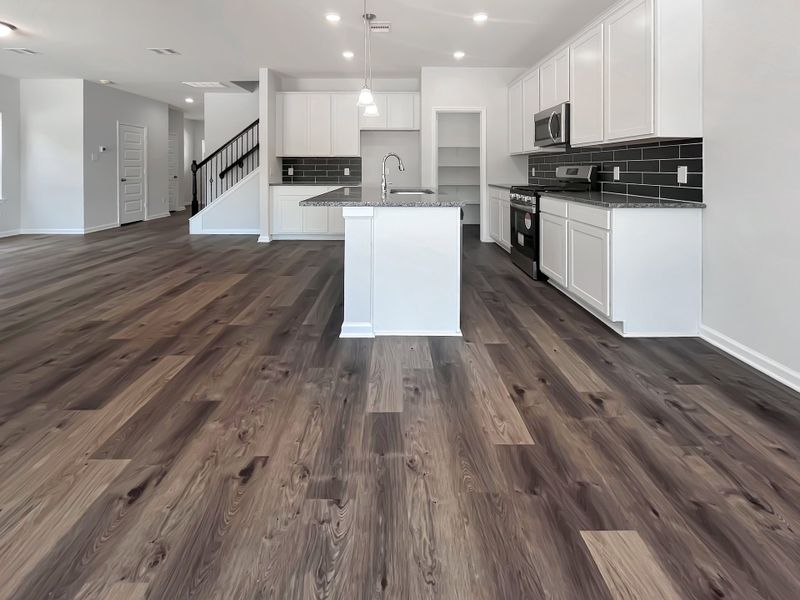 The Oriole II- Kitchen with Island and Walk-in Pantry
