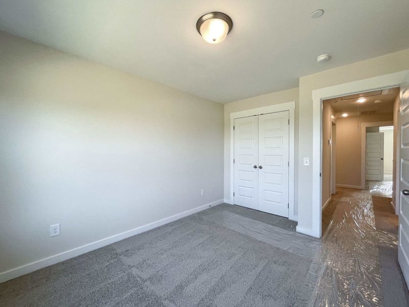 Spacious, unfurnished interior of a new home in The Grove at Kennesaw Farms, Gallatin (Image 8). Spacious, unfurnished interior of a new home in The Grove at Kennesaw Farms, Gallatin (Image 8).