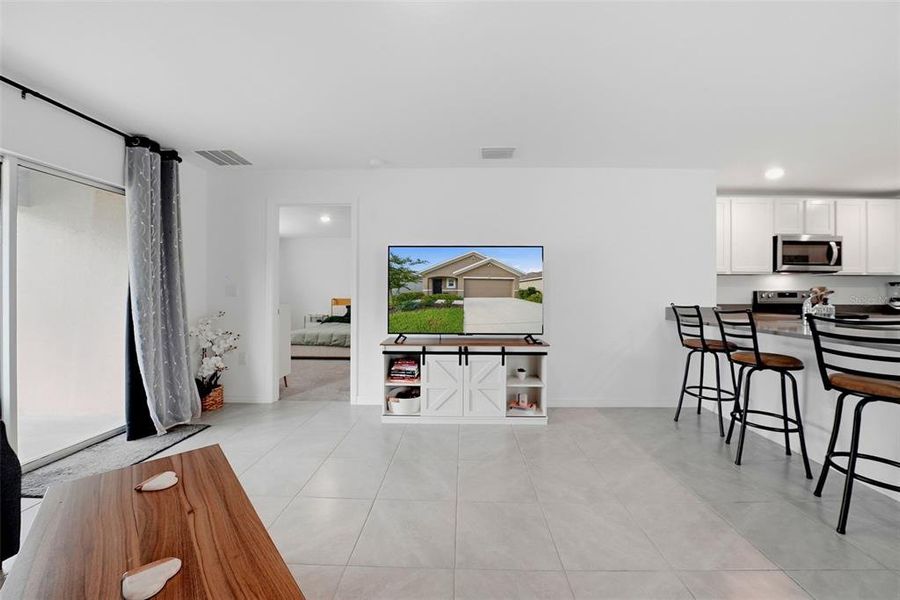 Furnished interior view inside a new home in Harvest Ridge, Zephyrhills (Image 11).