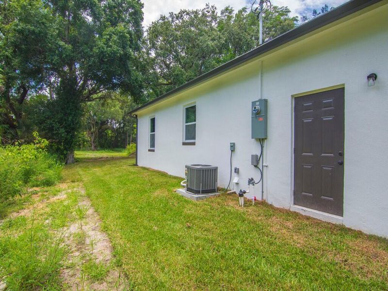 Exterior details and patio area of a home in , Vero Beach (Image 15). Exterior details and patio area of a home in , Vero Beach (Image 15).