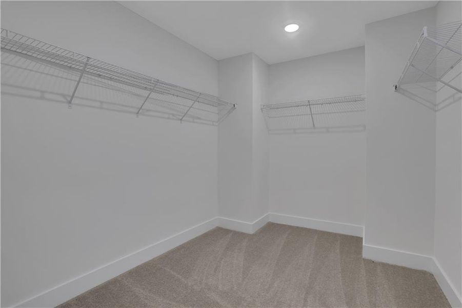 Spacious, unfurnished interior of a new home in , Loganville (Image 35).
