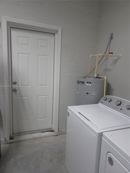 Image 50 of a home in .
