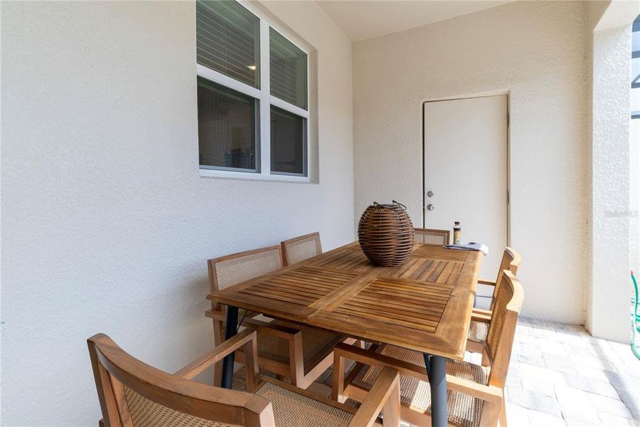 Exterior details and patio area of a home in , Kissimmee (Image 22).