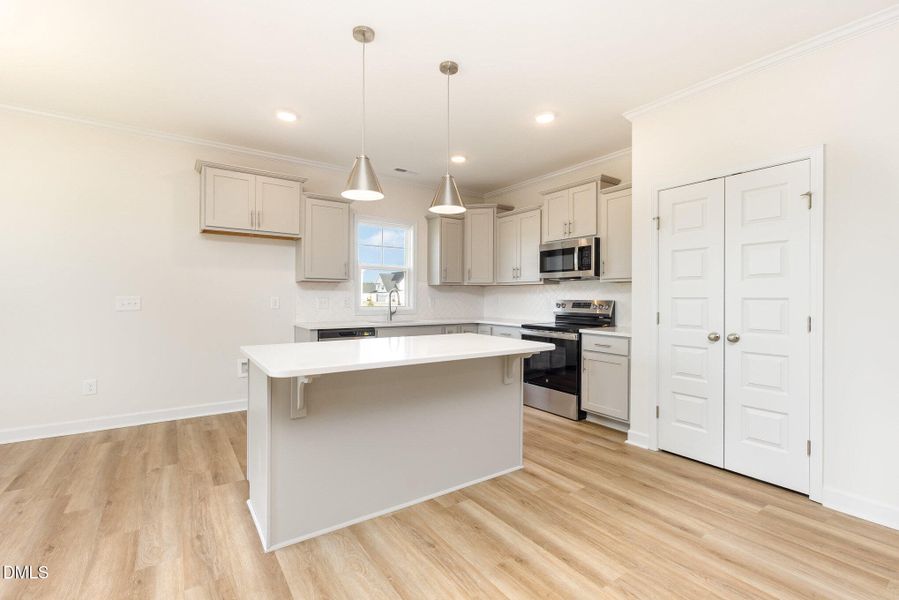 011_cj4a3927-edit_524