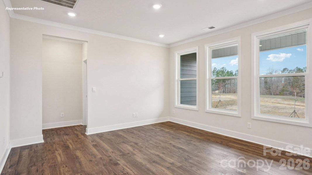 Spacious, unfurnished interior of a new home in Westport, York (Image 9).