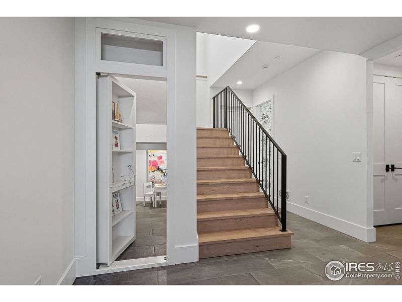 Image 42 of a home in .