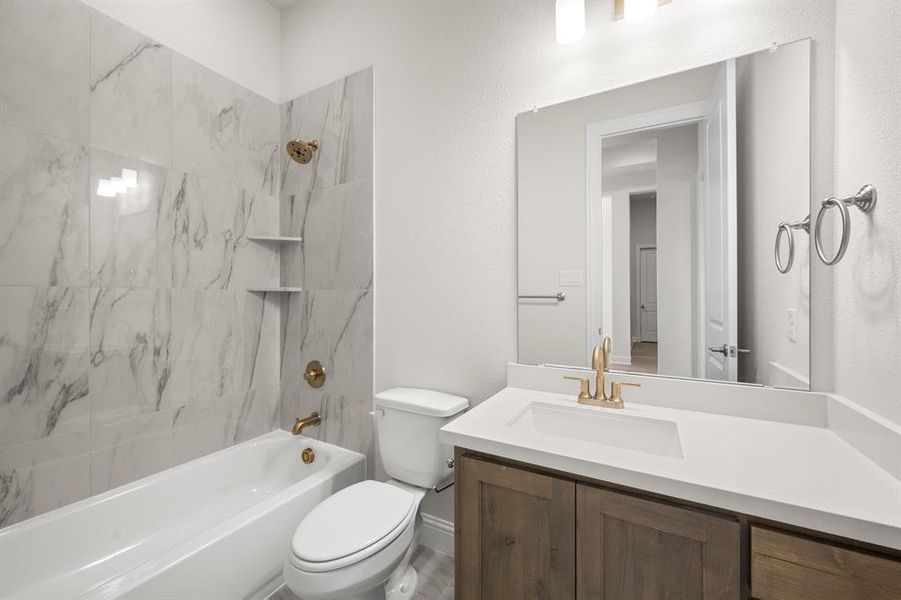 1328 Tahonta- Bathroom-1