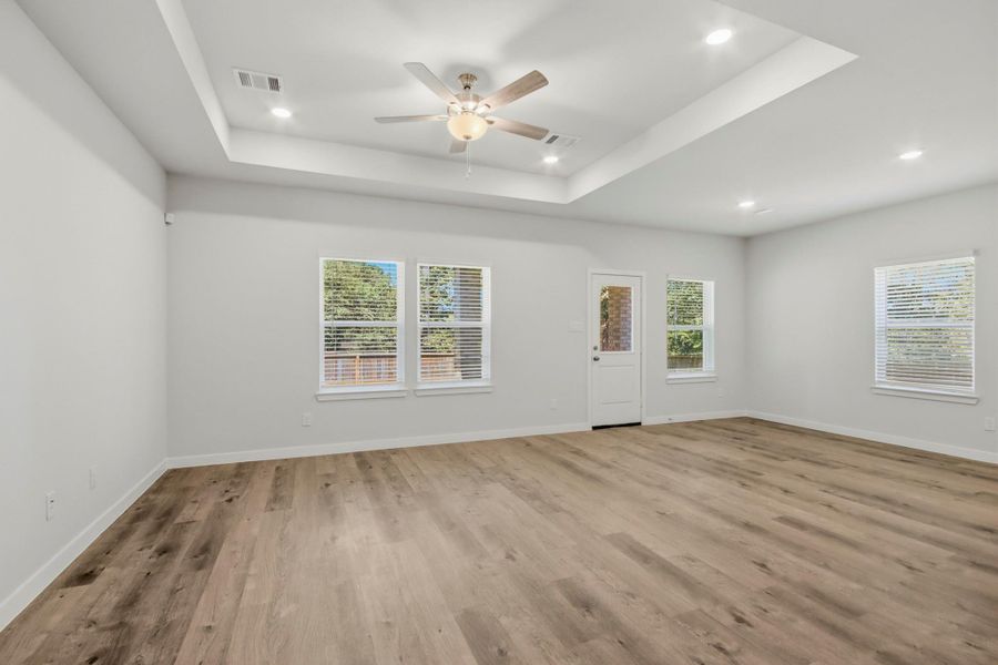Spacious, unfurnished interior of a new home in The Woodlands Hills, Willis (Image 19).