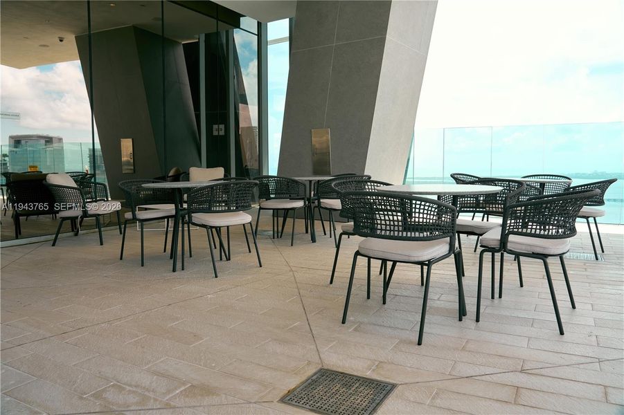 Community amenities in , Miami (Image 53).