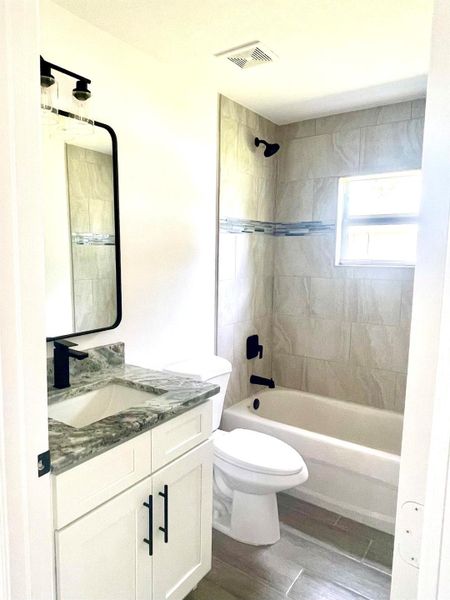 Furnished interior view inside a new home in , Palm Bay (Image 4).