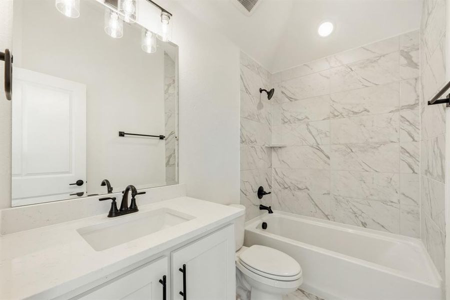 Furnished interior view inside a new home in Willow Wood Classic 50, McKinney (Image 8). Furnished interior view inside a new home in Willow Wood Classic 50, McKinney (Image 8).