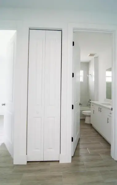 Hallway & Bathroom Entrance