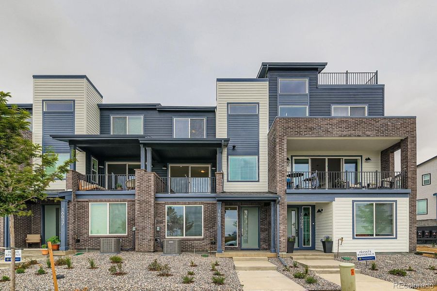 Image 29 of a home in .