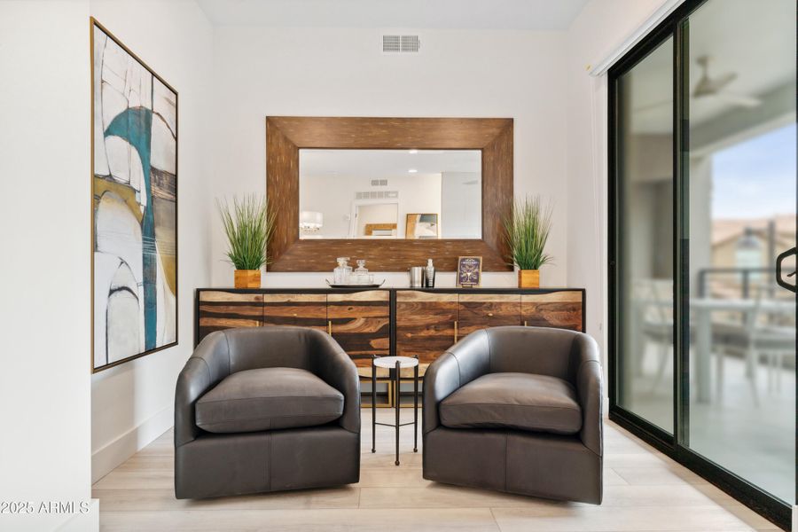 LUXE-Floorplans-BlurWindow-17 LUXE-Floorplans-BlurWindow-17