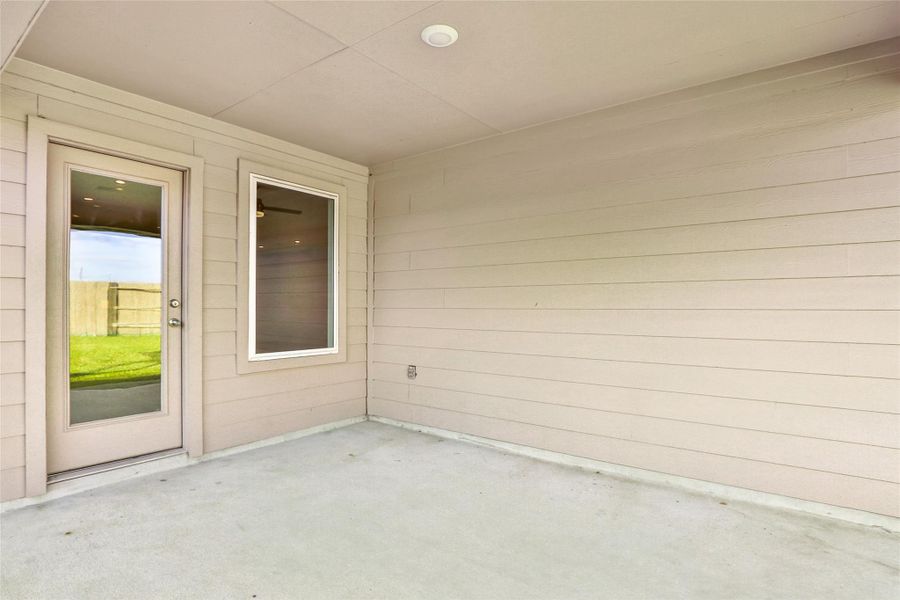 Lakeway planRepresentative photo* outside colors can vary Lakeway planRepresentative photo* outside colors can vary