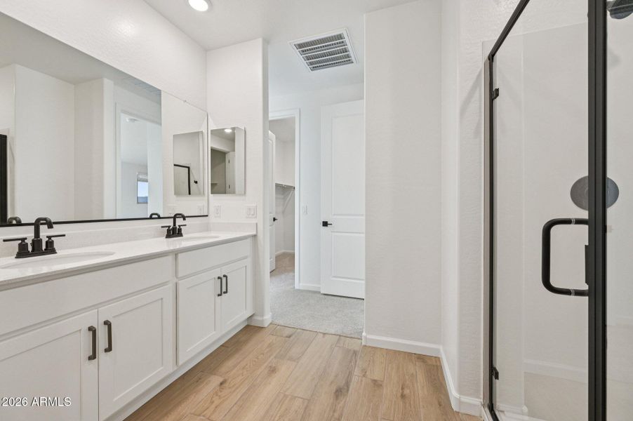 38-web-or-mls-W Buist Ave-S1001-038