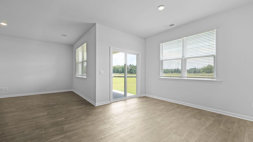 Spacious, unfurnished interior of a new home in The Ranch, Holly Hill (Image 18).
