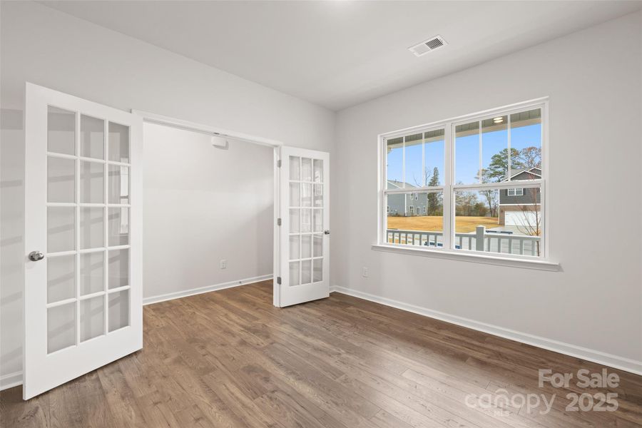 Photos are representative