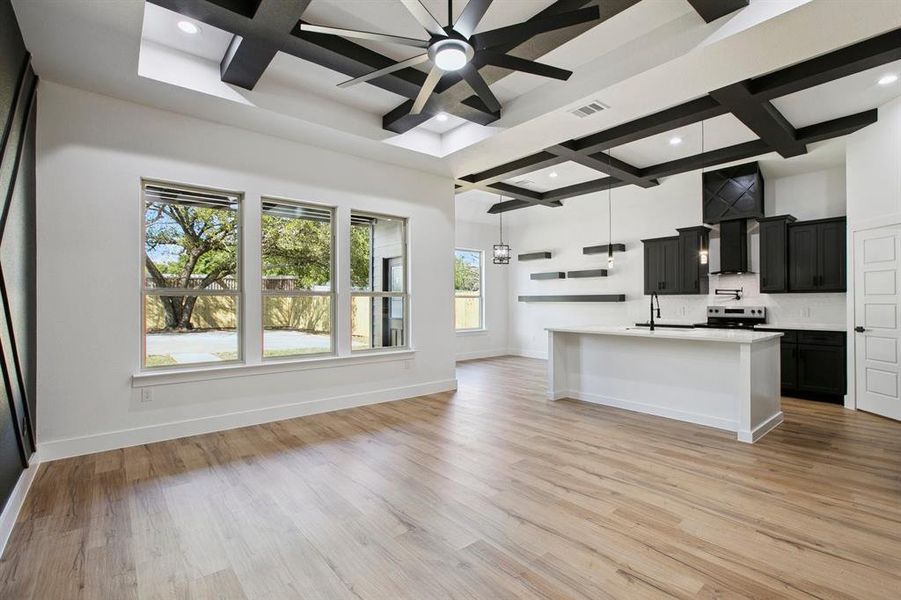 Spacious, unfurnished interior of a new home in , Fort Worth (Image 20).