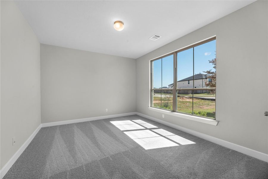 Spacious, unfurnished interior of a new home in Grange, Katy (Image 19).