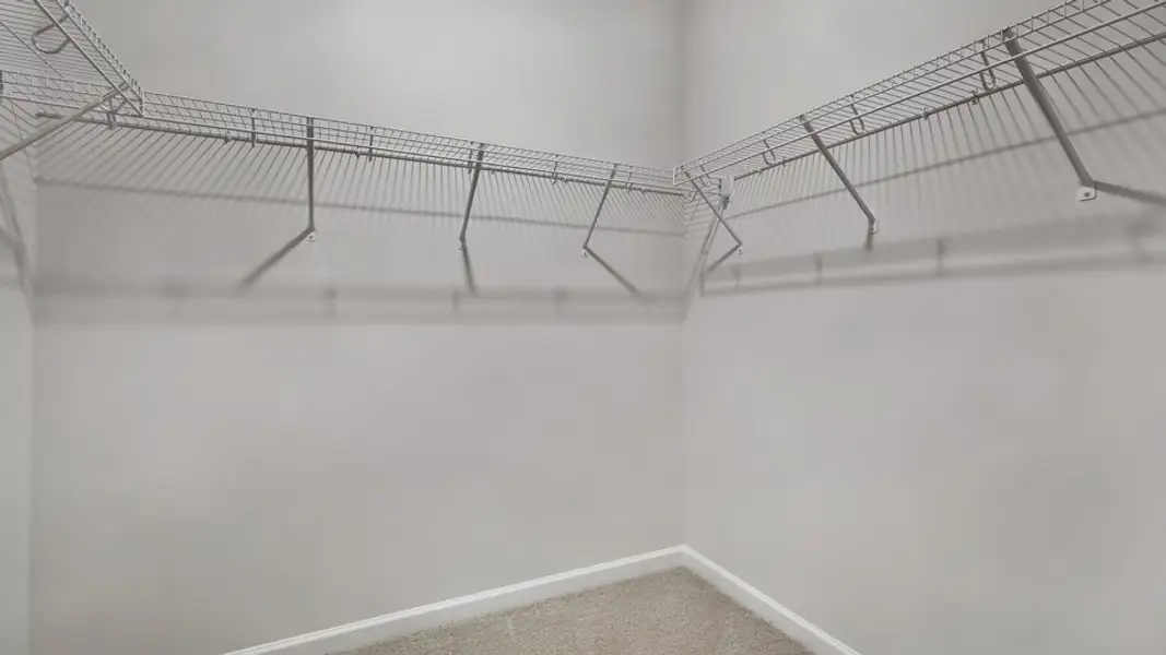 Spacious, unfurnished interior of a new home in Galvins Ridge, Sanford (Image 27).