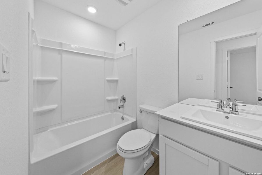 Furnished interior view inside a new home in Spring Grove, St. Hedwig (Image 7).