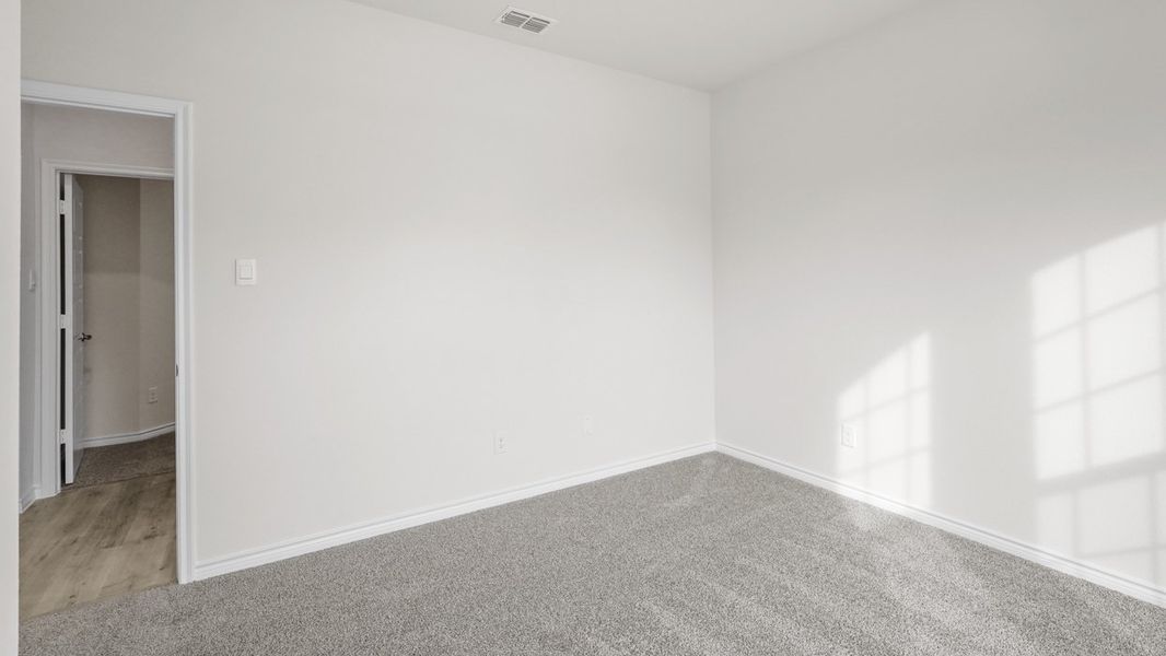 Spacious, unfurnished interior of a new home in Elevon, Lavon (Image 30).