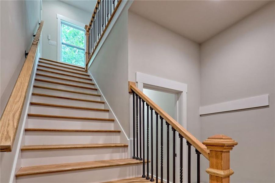 Spacious, unfurnished interior of a new home in , Clayton (Image 97).