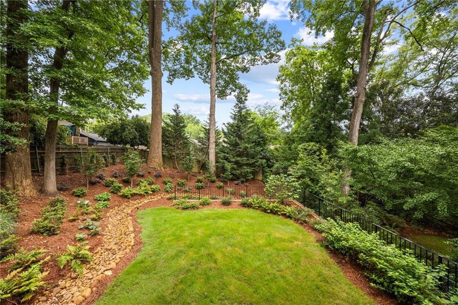 Natural landscape and outdoor views near in Atlanta (Image 59). Natural landscape and outdoor views near in Atlanta (Image 59).