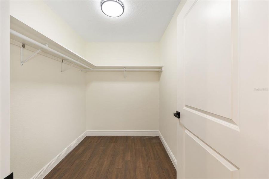 Spacious, unfurnished interior of a new home in , Dunnellon (Image 18).