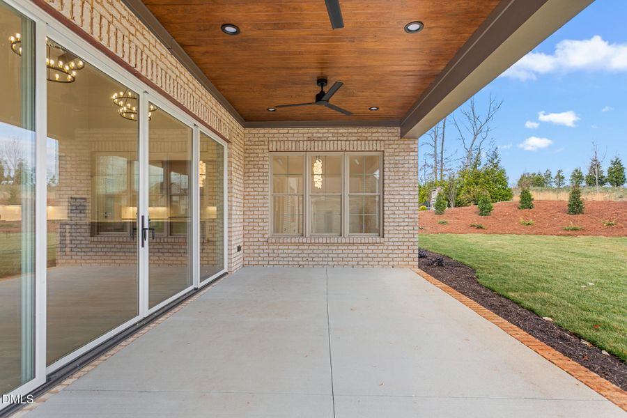 1150 Lochshire Drive-45