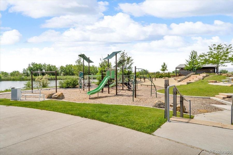 Community amenities in Barefoot Lakes: The Grand Collection, Firestone (Image 36).