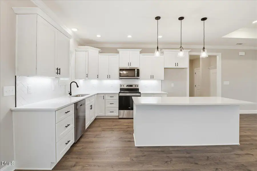 15-1381 Scarlet Oak Roa-15