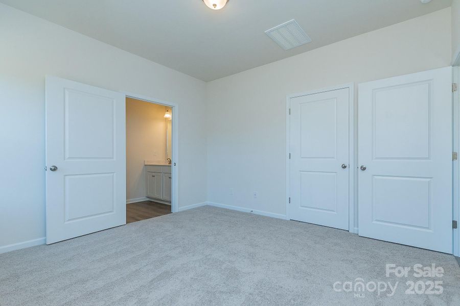 Spacious, unfurnished interior of a new home in Country Club Village, Salisbury (Image 22). Spacious, unfurnished interior of a new home in Country Club Village, Salisbury (Image 22).