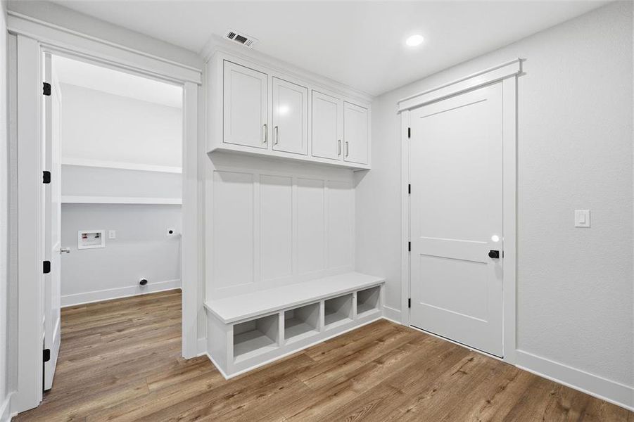 Image 37 of a home in .