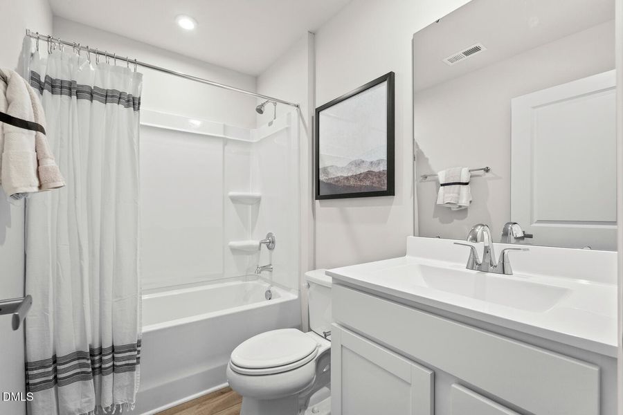 MPO 645 Fairview Model Interior 27