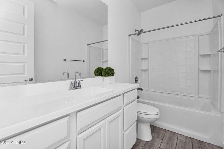 28-web-or-mls-Wiley Way-32