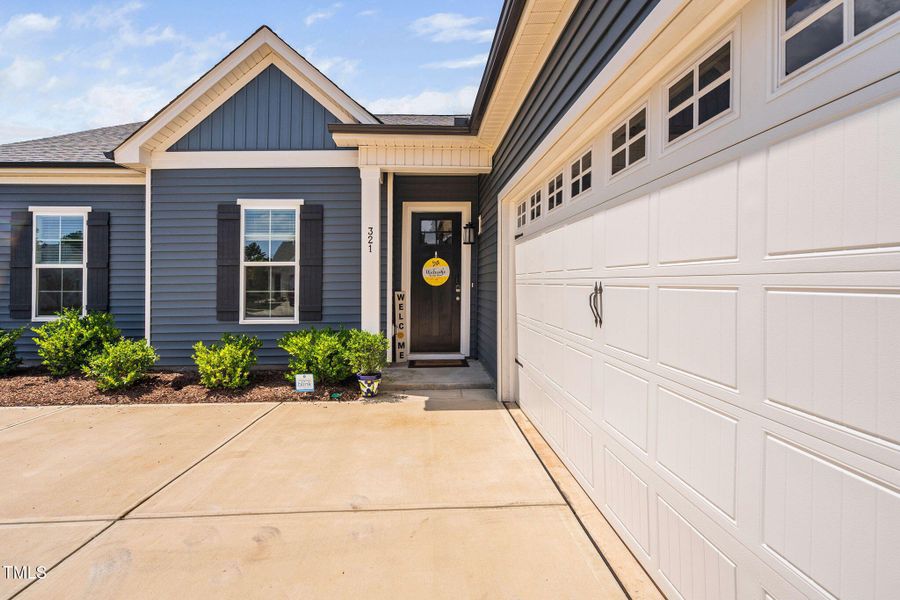 7-web-or-mls-321-falls-village-dr