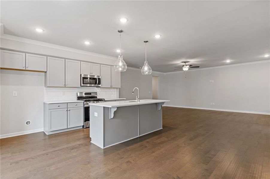 Furnished interior view inside a new home in Creekwood, Powder Springs (Image 4).