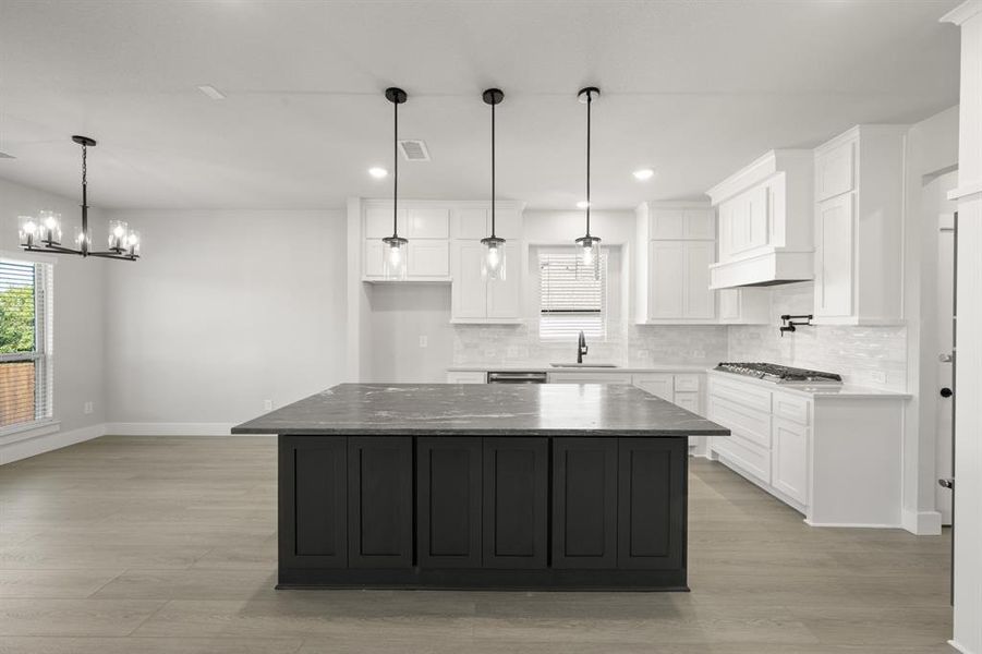 609 Hidden Lakes- Kitchen-1