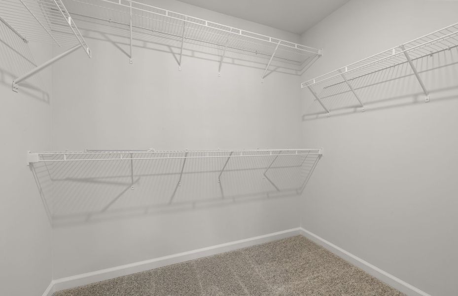 Representative unfurnished interior of a home built from the Broxton by Pulte Homes in Everton, Durham (Image 32).